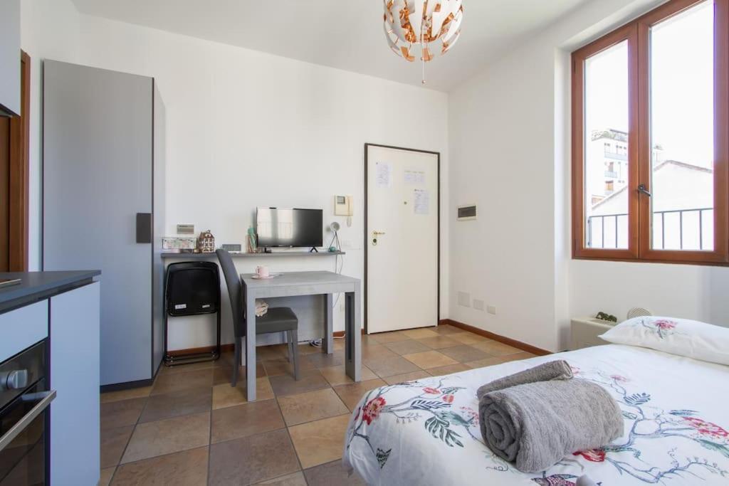 Fabulous Studio In Monza 15 Km To Milan City Centre Esterno foto