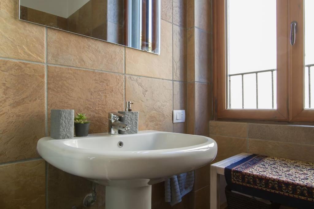 Fabulous Studio In Monza 15 Km To Milan City Centre Esterno foto